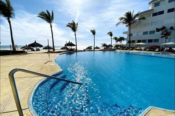 Foto de inmueble en Avenida Sábalo Cerritos  #6000, Col. Cerritos Resort C.P. 82112, Mazatlán