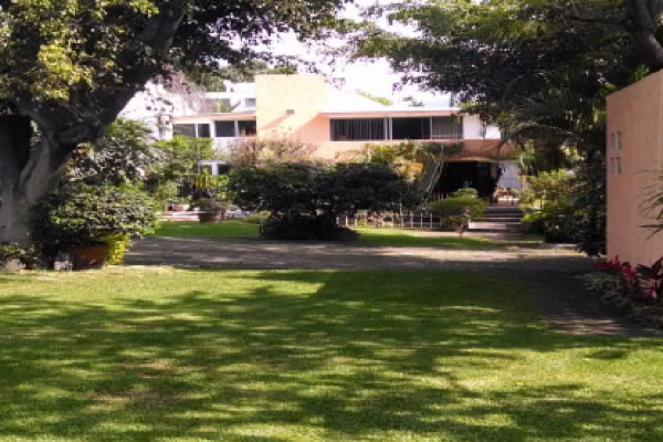 Foto de inmueble en TULIPAN #19, Col. Delicias C.P. 62330, Cuernavaca
