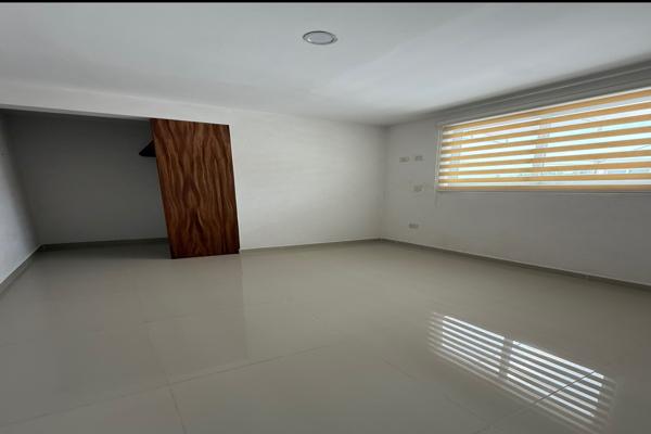 Foto de inmueble en Av. Erasmo Castellanos Quinto, Educación, Ciudad de México, CDMX #157, Col. Educación C.P. 04400, Coyoacán