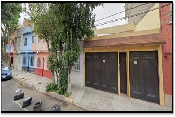 Foto de inmueble en Calle Oriente 174 160 #160, Col. Moctezuma 2a Sección C.P. 15530, Venustiano Carranza