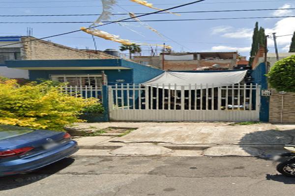 Foto de inmueble en Calzada de las Flores, Col. Chapalita Inn C.P. 45010, Zapopan