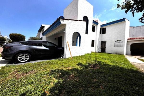 Foto de inmueble en Avenida Central 1081 #1081, Col. Virreyes Residencial C.P. 45110, Zapopan
