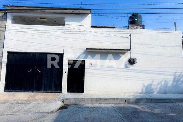 Foto de inmueble en 4ta. Cerrada 12 de octubre, Col. Lomas de Totolco Tlatelco C.P. 56337, Chimalhuacán