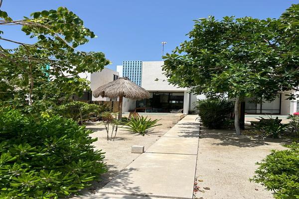 Foto de inmueble en 5, Col. Chicxulub Puerto C.P. 97330, Progreso