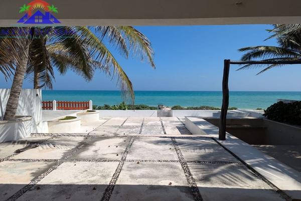 Foto de inmueble en 5, Col. Chuburna Puerto C.P. 97336, Progreso