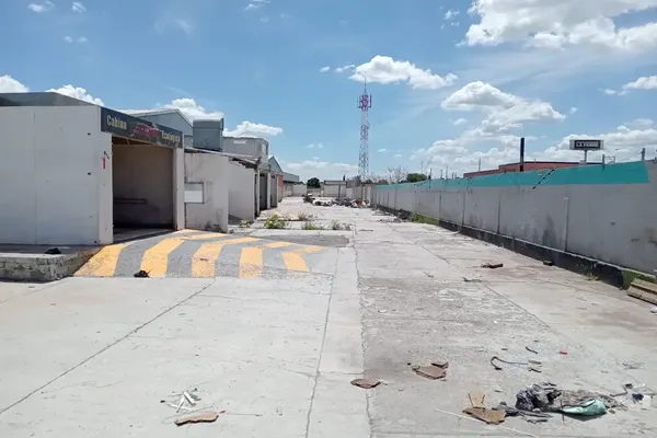 Foto de inmueble en 5 de febrero #100, Col. Felipe Carrillo Puerto C.P. 76138, Querétaro