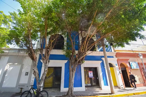 Foto de inmueble en 5 de Mayo #32, Col. Centro C.P. 82000, Mazatlán