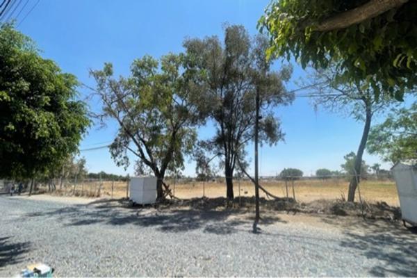 Foto de inmueble en 5 de Mayo, Col. Santa Anita C.P. 45600, San Pedro Tlaquepaque