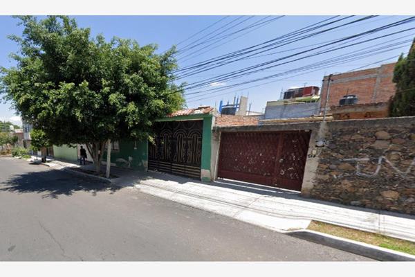 Foto de inmueble en 51 #515, Col. Lomas de Casa Blanca C.P. 76080, Querétaro