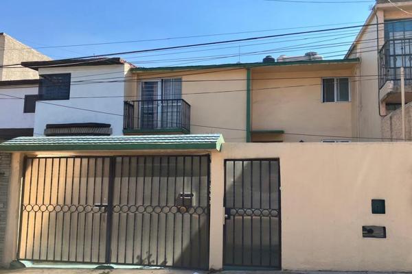 Foto de inmueble en De Los Corrales, Col. Villas de la Hacienda C.P. 52929, Atizapán de Zaragoza