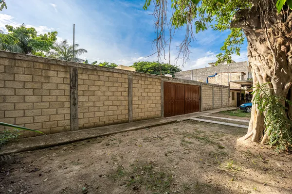 Foto de inmueble en 515 Av. Victor Iturbe Casa Serena JA, Puerto Vallarta, #515, Col. Palma Real C.P. 48290, Puerto Vallarta