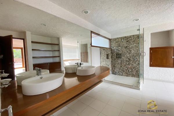 Foto de inmueble en Guadalajara - Tepic KM. 11 #KM. 11, Col. El Arenal C.P. 45350, El Arenal