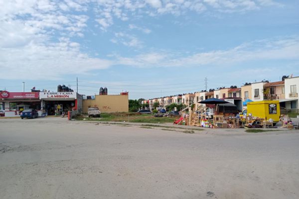Foto de inmueble en avenida de las misiones , Col. La Misión C.P. 63737, Bahía de Banderas