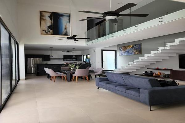 Foto de inmueble en 52, Col. Temozon Norte C.P. 97302, Mérida