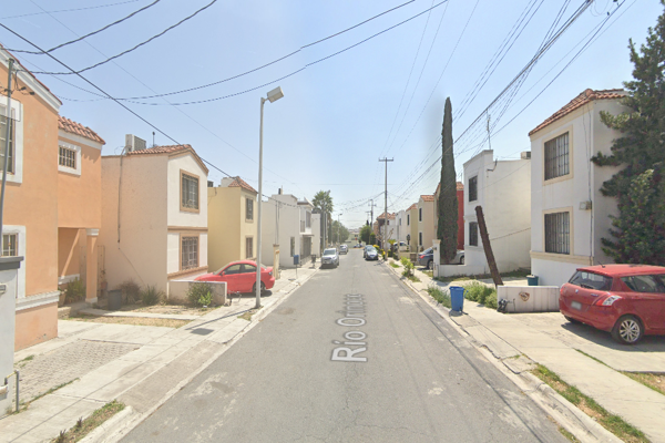 Foto de inmueble en Avenida Paseo de Cumbres, Col. Paseo de Cumbres C.P. 64346, Monterrey