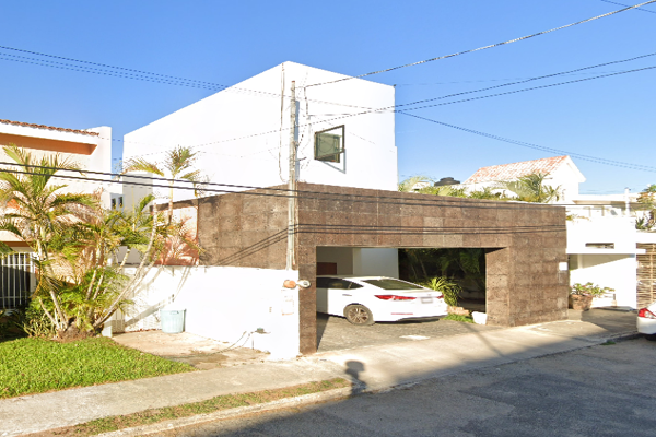 Foto de inmueble en Calle 35  #209, Col. Monterreal C.P. 97133, Mérida