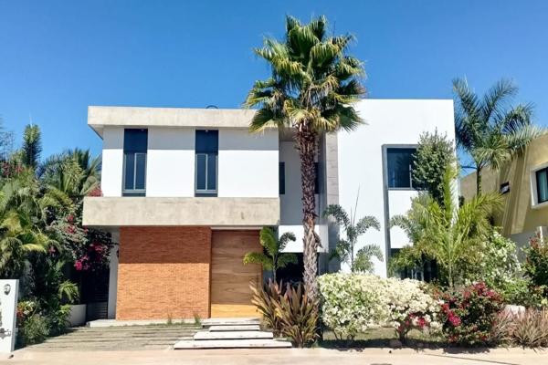 Foto de inmueble en Avenida Mexico 500 #500, Col. Lomas del Sol C.P. 63735, Bahía de Banderas