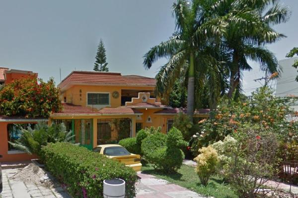 Foto de inmueble en Av Insurgentes 198, Sahop, 77017 Chetumal, Q.R. #198, Col. SAHOP C.P. 77017, Othón P. Blanco