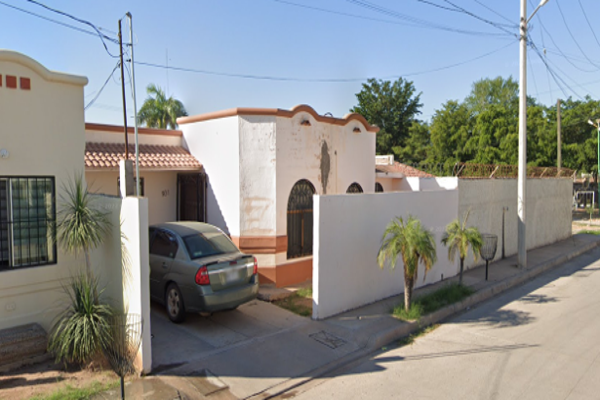 Foto de inmueble en CALLE SOYAPA NO 931 #LT 31 MZ 3, Col. Urbanizable 4 C.P. 85000, Cajeme