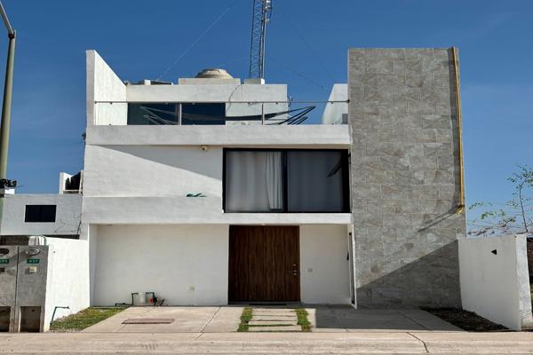 Foto de inmueble en aguamarina #437, Col. Punta Diamante Residencial C.P. 78438, Soledad de Graciano Sánchez