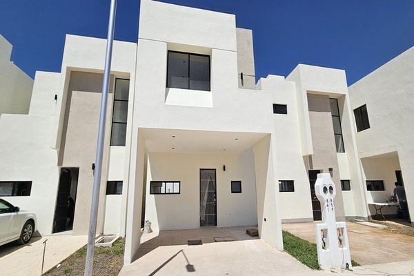 Foto de inmueble en 56, Col. Tixcacal Opichen C.P. 97249, Mérida