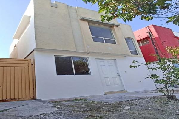 Foto de inmueble en ROGELIO MATA #892, Col. Regidores C.P. 25618, Frontera