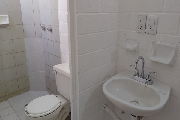 Foto de inmueble en Avenida Hidalgo 500 #500Int. 303, Col. San Juan Xalpa C.P. 09850, Iztapalapa