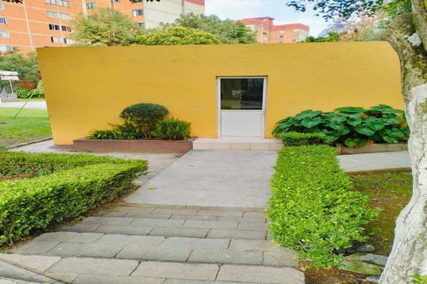 Foto de inmueble en Periferico  #3915, Col. Pedregal de Carrasco C.P. 04700, Coyoacán