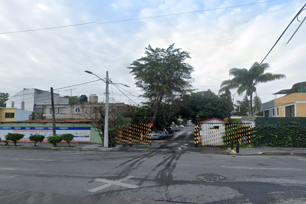 Foto de inmueble en Coapa, Cuemanco, 14360 Ciudad de México, CDMX, Col. Magisterial C.P. 14360, Tlalpan