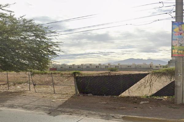 Foto de inmueble en BLVD Gobernadores #SN, Col. Benito Juárez Oriente C.P. 63175, Tepic