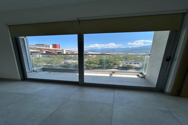 Foto de inmueble en Avenida Fundidora, Col. Obrera C.P. 64010, Monterrey