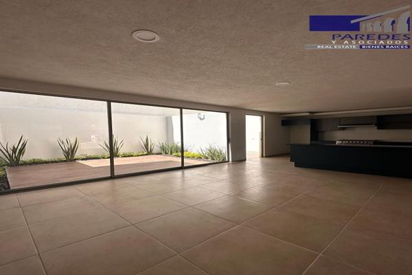 Foto de inmueble en C132 Venta Casa Nueva 3 recamaras zona ciudad salud Morelia, Col. Cañadas del Bosque C.P. 58200, Morelia