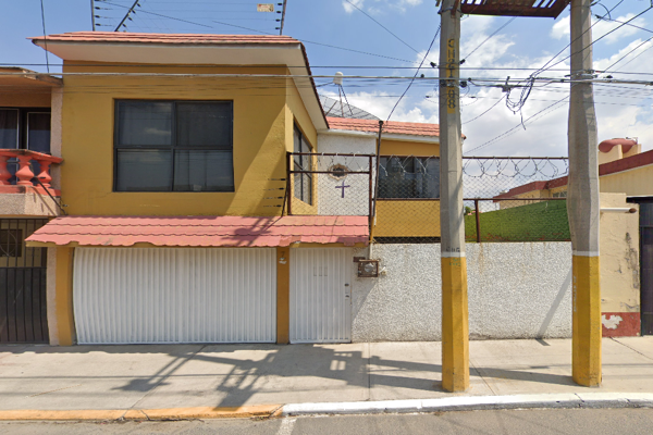 Foto de inmueble en Calle Juan Escutia, Col. Texcoco de Mora Centro C.P. 56100, Texcoco
