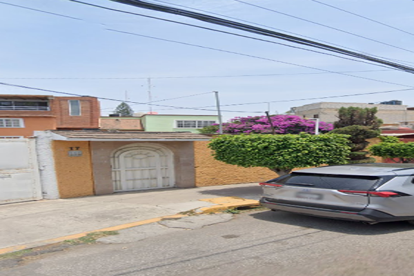 Foto de inmueble en Ignacio Allende 17 #17, Col. San Cristóbal Centro C.P. 55000, Ecatepec de Morelos