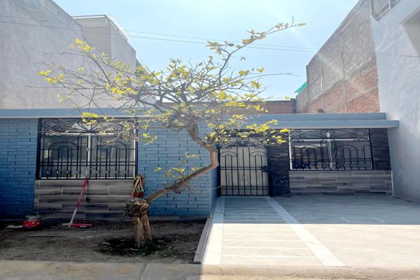 Foto de inmueble en Cerrada Artesanos #21, Col. Loma Dorada Secc D C.P. 45402, Tonalá