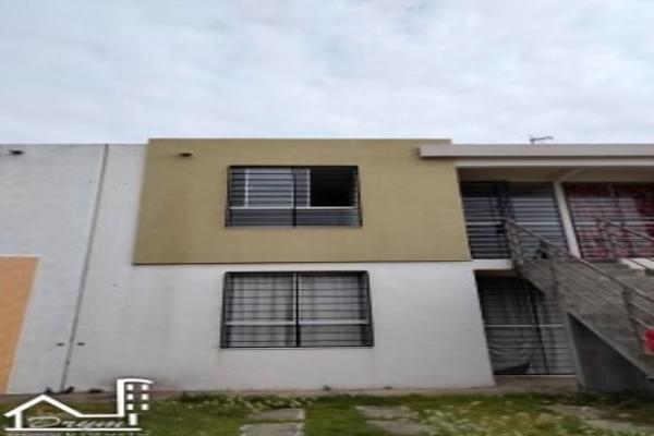 Foto de inmueble en san martin de tours, Col. Villa los Milagros C.P. 43810, Tizayuca