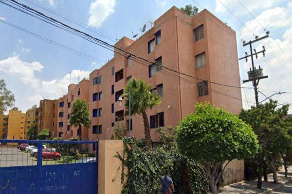 Foto de inmueble en Felipe Angeles, Col. Ampliación Los Reyes C.P. 56400, La Paz