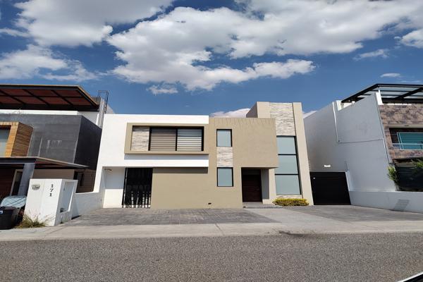 Foto de inmueble en Sinaí #s/n, Col. Lomas de Juriquilla C.P. 76226, Querétaro