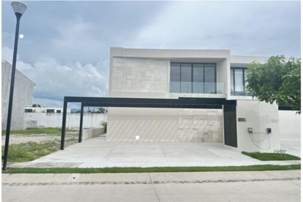 Foto de inmueble en Privada Ikal 47 #47, Col. Lomas del Sol C.P. 63735, Bahía de Banderas