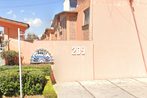 Foto de inmueble en José Martí, Barrio de Tlacopa, Toluca de Lerdo, Méx. #00Int. 00, Col. San Lorenzo Tepaltitlán Centro C.P. 50010, Toluca