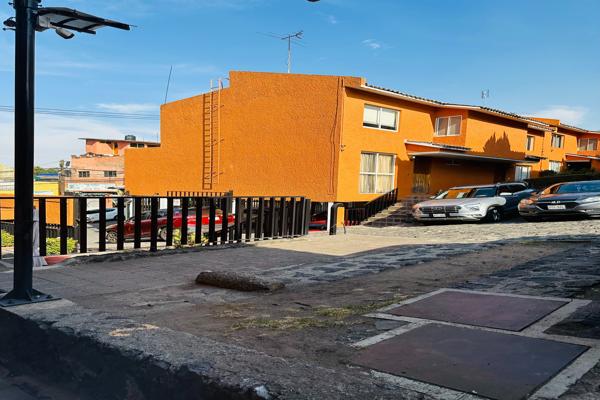 Foto de inmueble en Calle Melchor Pérez de Soto 208 #208, Col. Miguel Hidalgo 3A Sección C.P. 14250, Tlalpan
