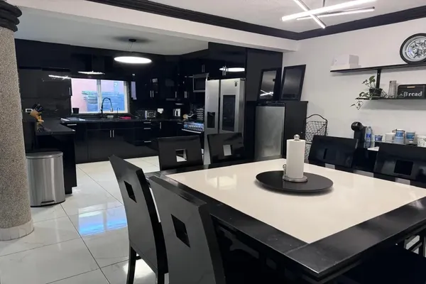 Foto de inmueble en 6 NORTE, Col. Playas de Chapultepec C.P. 22785, Ensenada