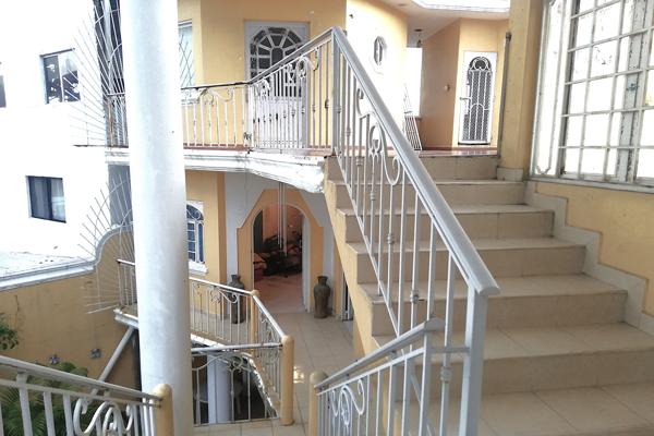 Foto de inmueble en Periférico Carlos Pellicer Cámara #s/n, Col. Tamulte de las Barrancas C.P. 86150, Centro