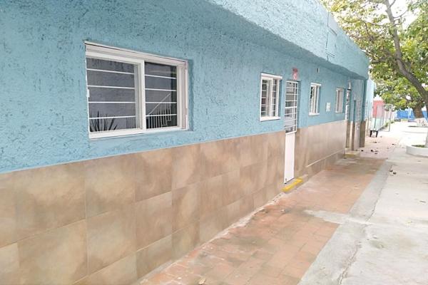 Foto de inmueble en Calz. Central, Granja, Zapopan, Jal., Col. Ciudad Granja C.P. 45010, Zapopan