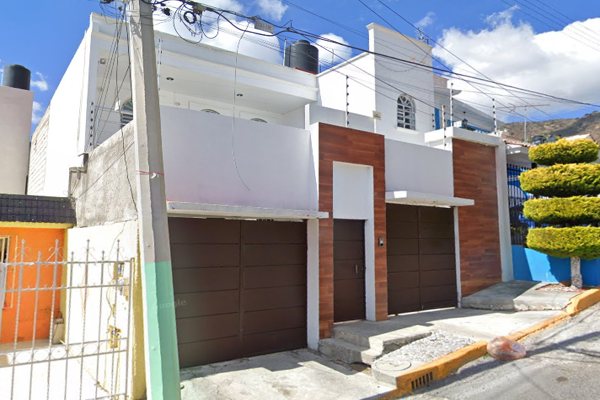 Foto de inmueble en Calle Monte Sinai #00Int. 00, Col. Lomas de Vista Hermosa C.P. 42026, Pachuca de Soto