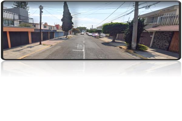 Foto de inmueble en Lutecia, Col. Lomas Estrella C.P. 09890, Iztapalapa