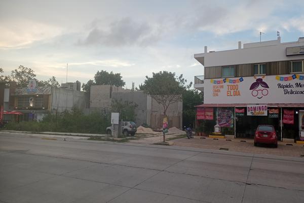 Foto de inmueble en Av 58 nte, Col. Cruz de Servicios C.P. 77723, Solidaridad