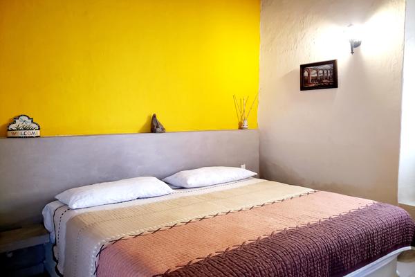 Foto de inmueble en Calle Primavera 66 #66, Col. Las Rosas C.P. 76164, Querétaro