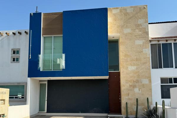 Foto de inmueble en Real De Valladolid #1028, Col. Residencial el Refugio C.P. 76146, Querétaro