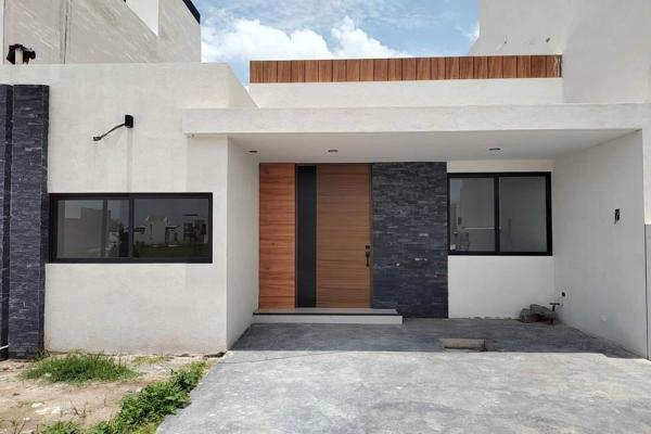 Foto de inmueble en Boulevard Licenciado Adolfo Ruiz Cortines esq #esq, Col. Xaramá Entorno Residencial C.P. 20326, Aguascalientes